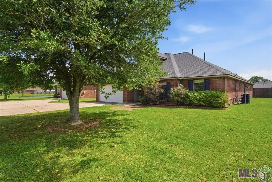 38362 La Hwy 16, Denham Springs, LA 70706 - #2