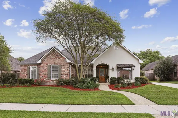 1748 Great Oak Dr, Baton Rouge, LA 70810