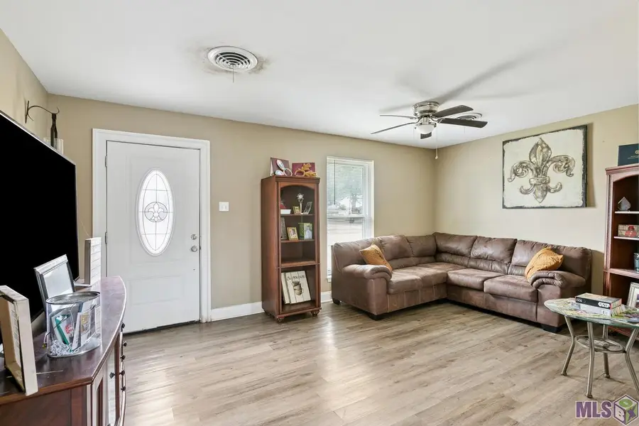 5717 Larchwood Dr, Baton Rouge, LA 70812 - #2