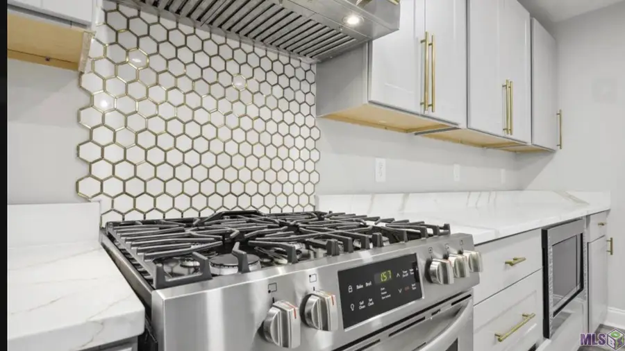 8591 Wakefield Ave, Baton Rouge, LA 70806 - #2