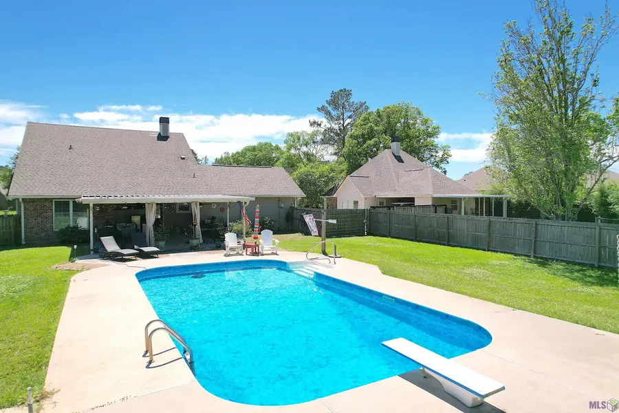 13031 N Ridge Dr, Walker, LA 70785 - #2