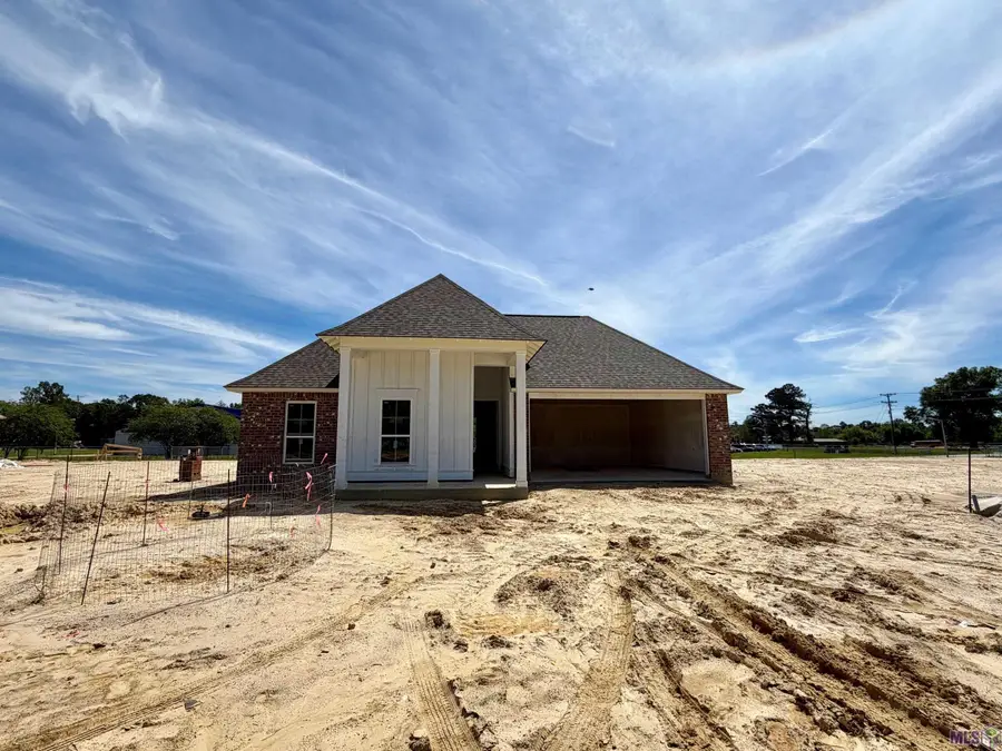 29433 Northlake Drive, Denham Springs, LA 70726 - #2