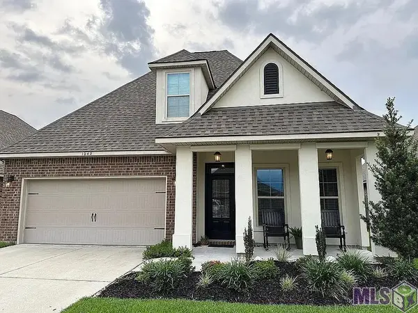 1042 Shadow Bluff Dr, Baton Rouge, LA 70820