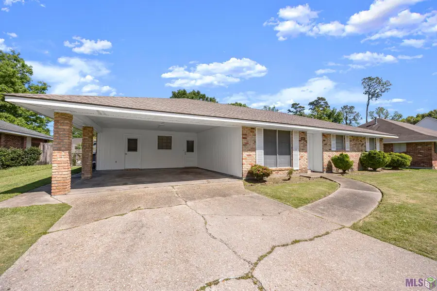 1089 S Burgess Dr, Baton Rouge, LA 70815 - #2