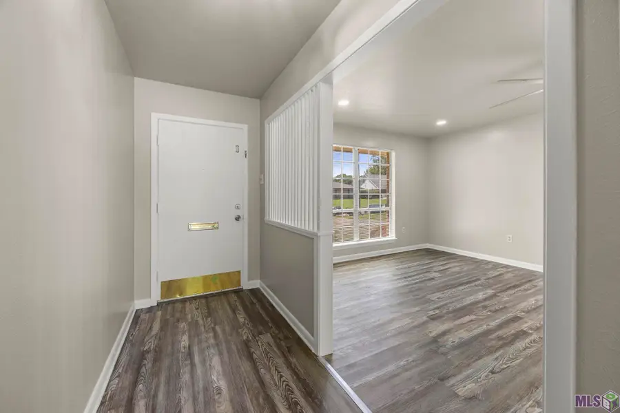 1089 S Burgess Dr, Baton Rouge, LA 70815 - #3