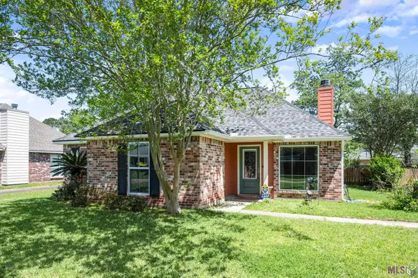 7233 Associate Dr, Baton Rouge, LA 70817