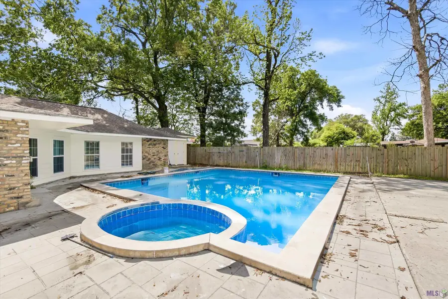 9024 Keaty Dr, Baton Rouge, LA 70809 - #2