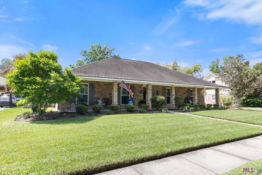 12652 Warwick Ave, Baton Rouge, LA 70815 - #2