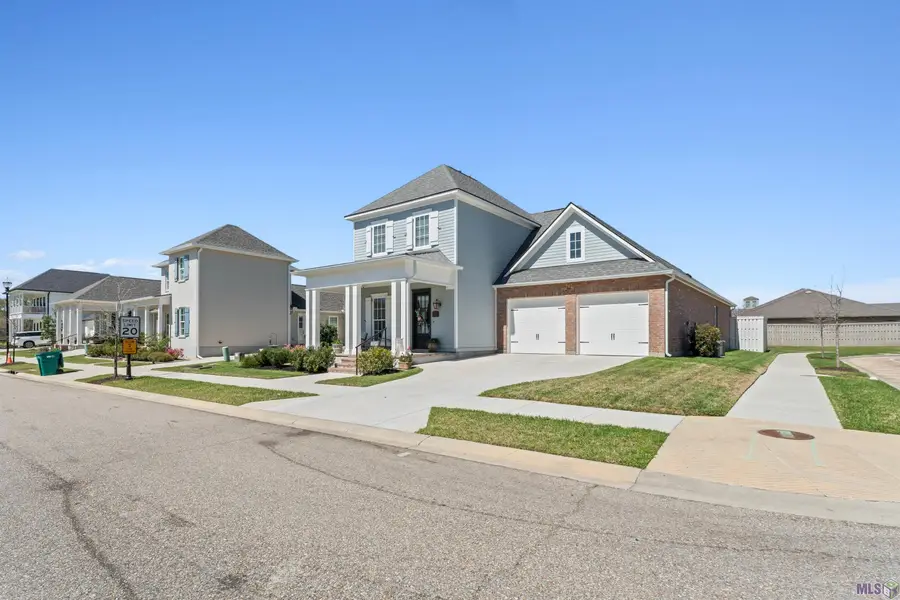 1109 Ambassador Ci, Zachary, LA 70791 - #3