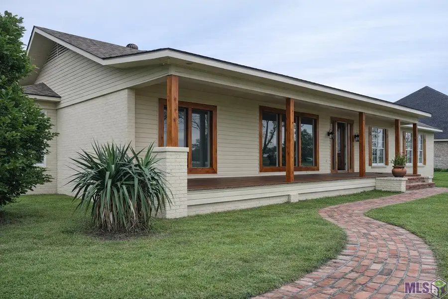7058 Island Rd, Jarreau, LA 70749 - #2