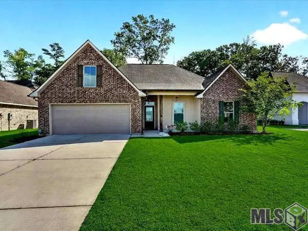 23462 Odette Ave, Denham Springs, LA 70726