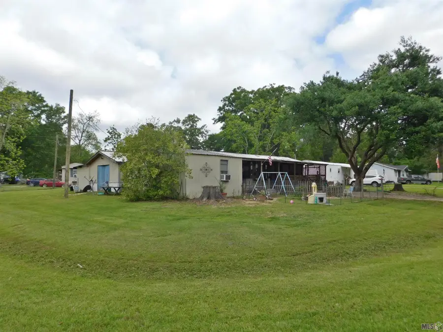 30211 Garden St, Denham Springs, LA 70726 - #3
