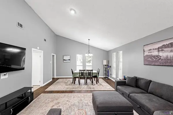 1451 White Cross Dr, Baton Rouge, LA 70810