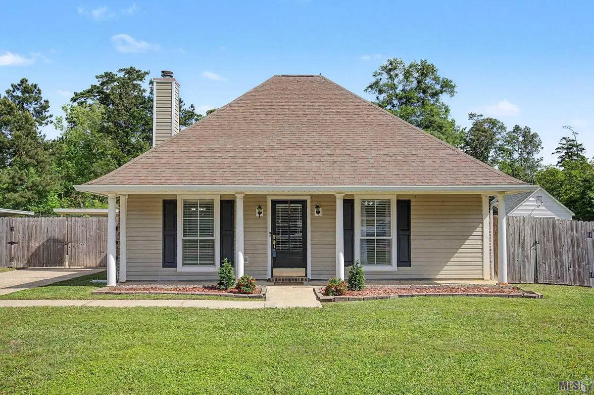 9779 Corrinne Ave, Denham Springs, LA 70706 - #1