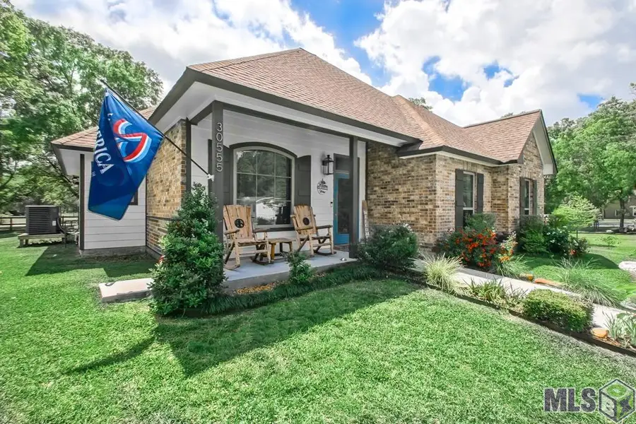 30555 Weiss Rd, Livingston, LA 70754 - #2