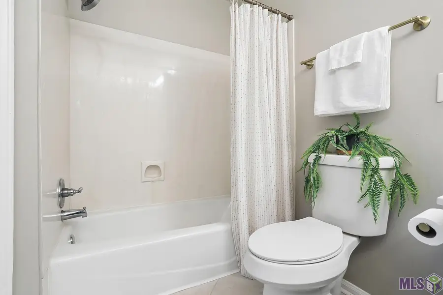 8440 E Cypress Point Ct, Baton Rouge, LA 70809 - #3