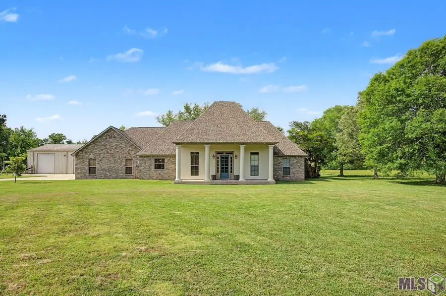 31868 Myers Rd, Denham Springs, LA 70726 - #2