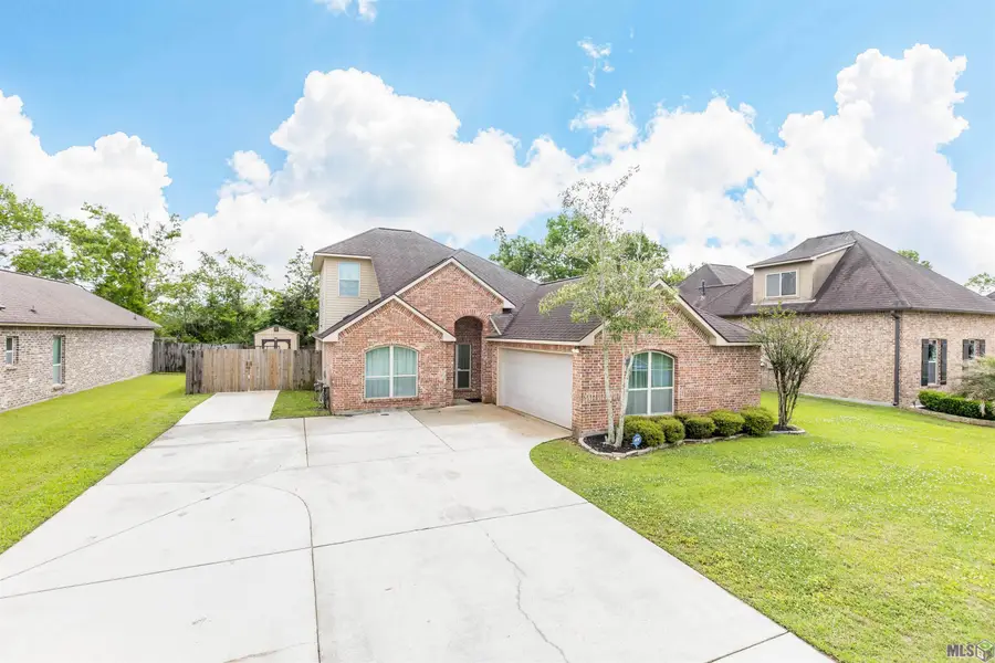 10003 Montrachet Dr, Baton Rouge, LA 70817 - #2