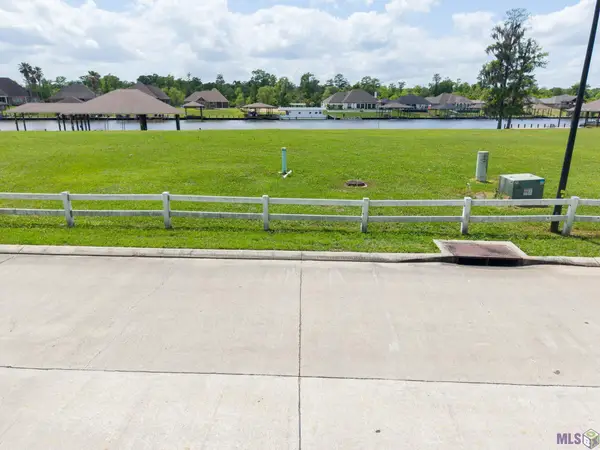 11349 Home Port Dr (asc), Maurepas, LA 70449