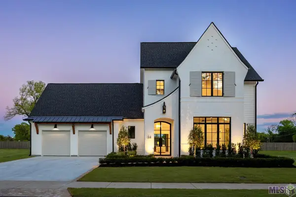 134 Magnolia Wood Ave, Baton Rouge, LA 70808