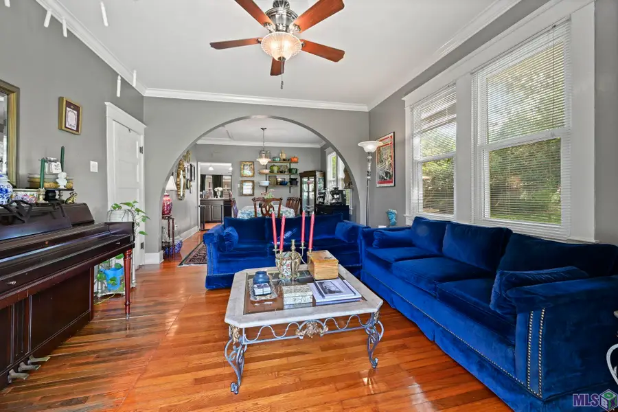 378 Courthouse St, Port Allen, LA 70767 - #3