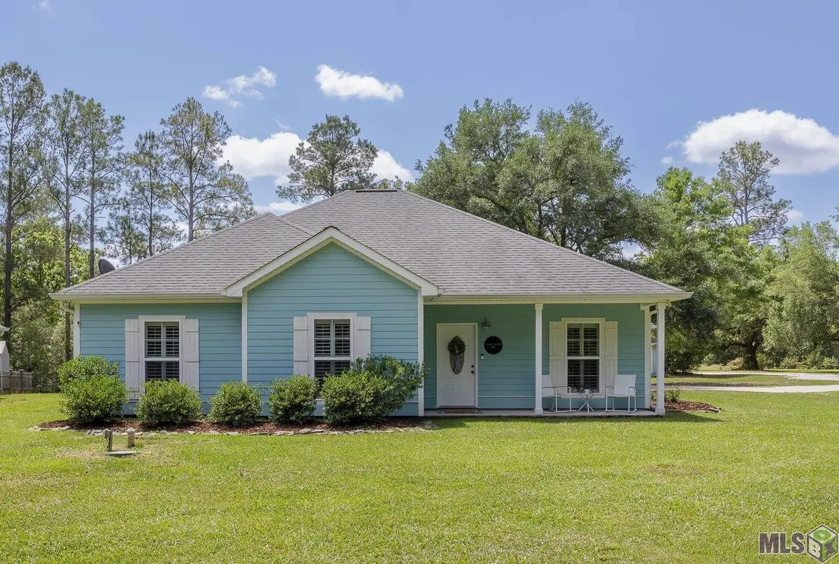 73100 John Dr, Abita Springs, LA 70420 - #1