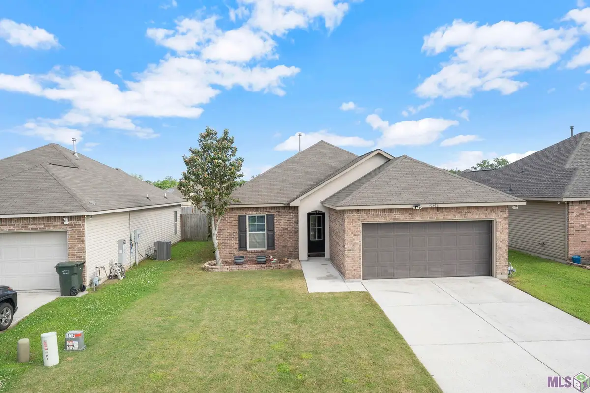 42426 Tigers Eye Stone Ave, Prairieville, LA 70769 - #1