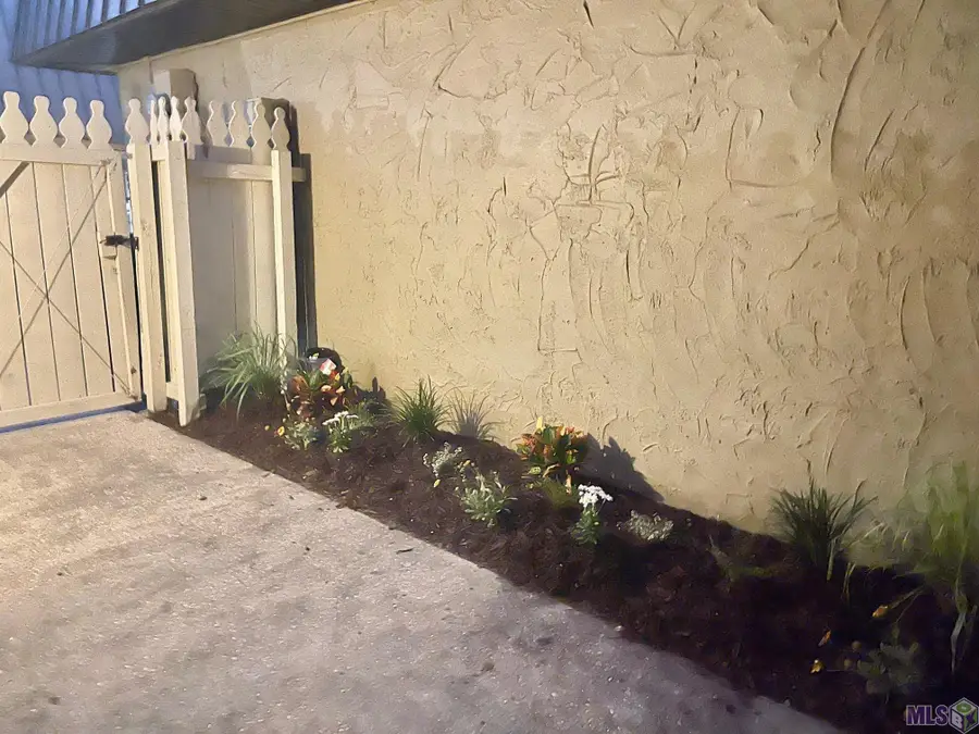10288 W Winston Ave #4, Baton Rouge, LA 70809 - #2