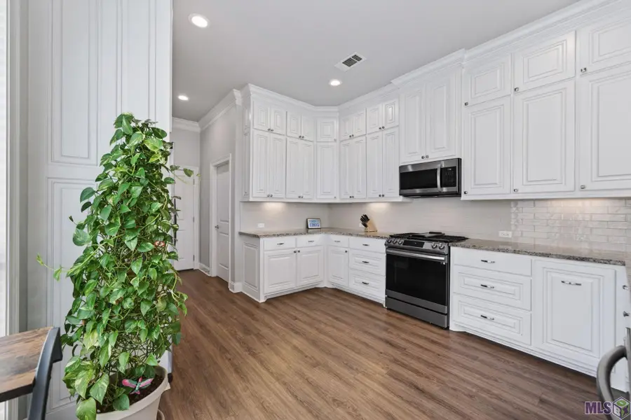 5351 Courtyard Dr, Gonzales, LA 70737 - #3