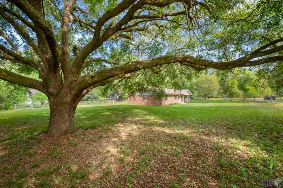 10590 Pine St, Clinton, LA 70722 - #3