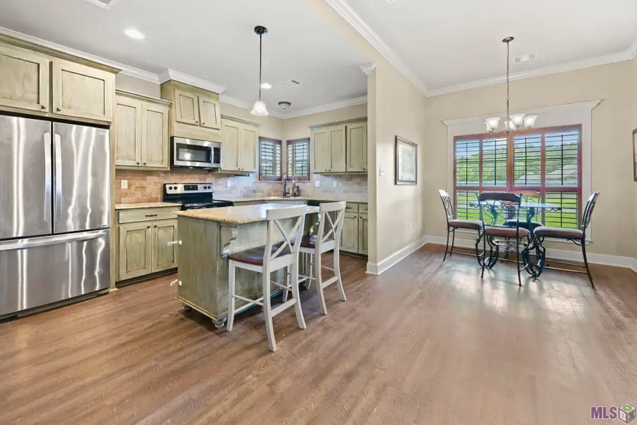 28274 Lake Bruin Dr, Livingston, LA 70754 - #3