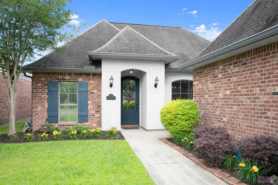 12396 Dutchtown Villa Dr, Geismar, LA 70734 - #2