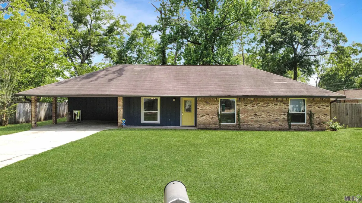 8054 Minglewood Ave, Denham Springs, LA 70706 - #1