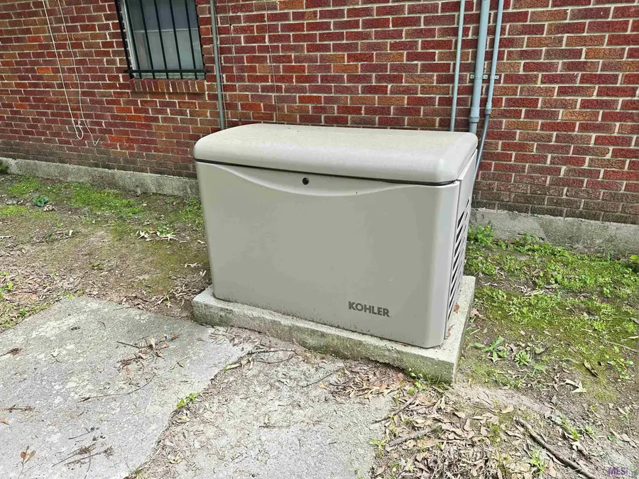 10865 White Oak Dr, Baton Rouge, LA 70815 - #3