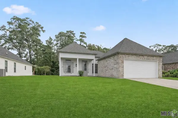 10365 Fountain Ln, Denham Springs, LA 70726