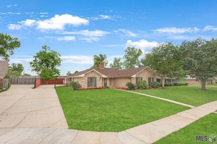 12121 Astolat Ave, Baton Rouge, LA 70816 - #2