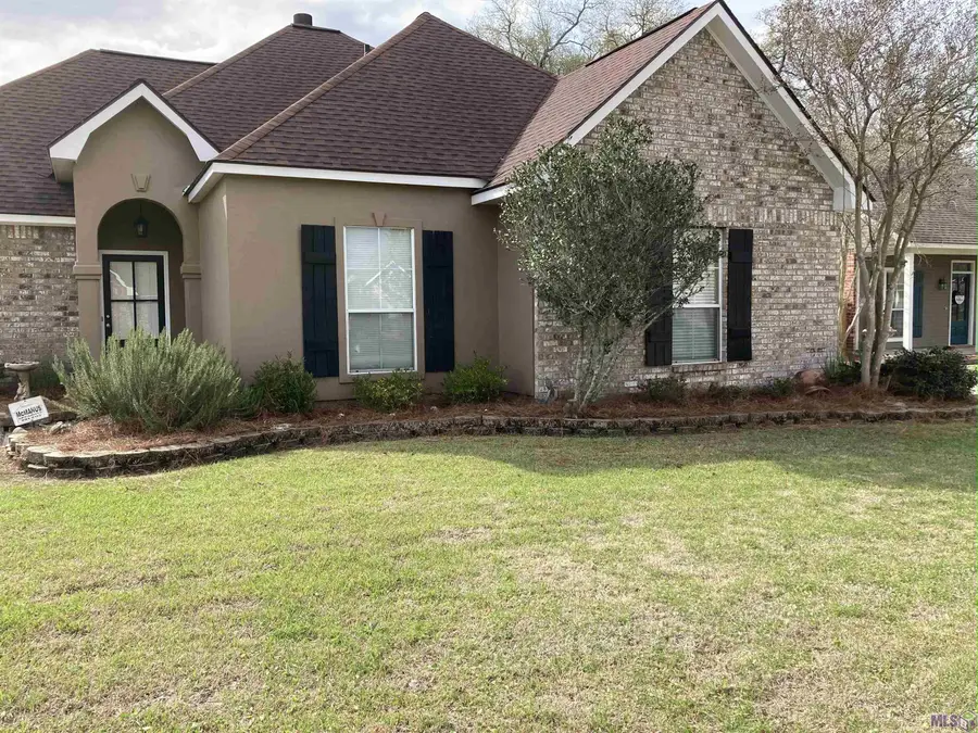 16101 Jarod Dr, Prairieville, LA 70769 - #2