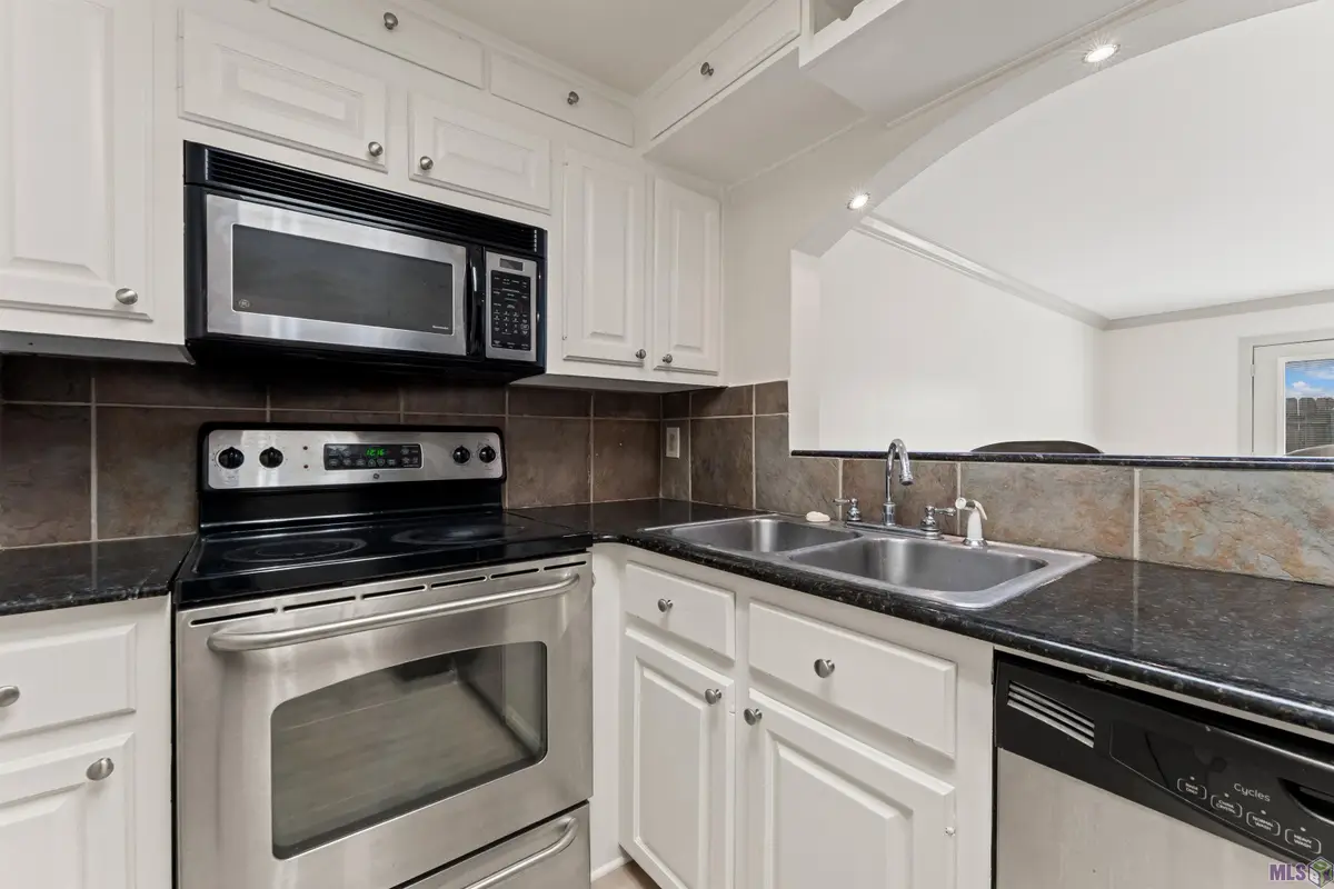 2045 N 3rd St #105, Baton Rouge, LA 70802 - #1
