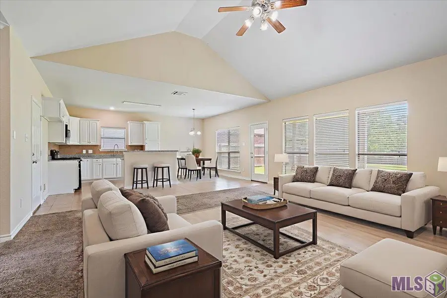 26222 Avoyelles Ave, Denham Springs, LA 70726 - #2