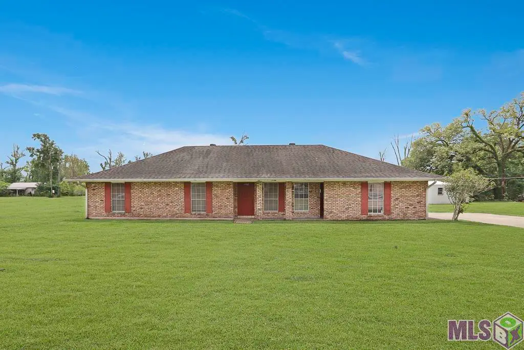 44337 Melancon St, Sorrento, LA 70778 - #1