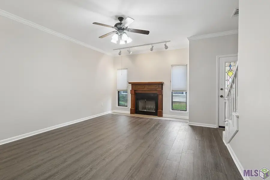 4194 Jefferson Woods Dr, Baton Rouge, LA 70809 - #3