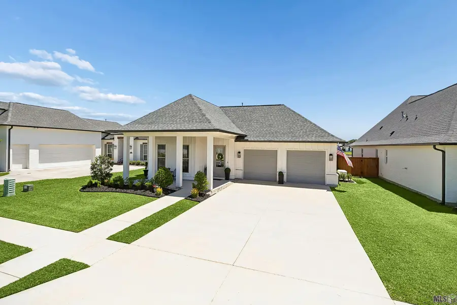 38177 Sweet Briar Dr, Prairieville, LA 70769 - #2