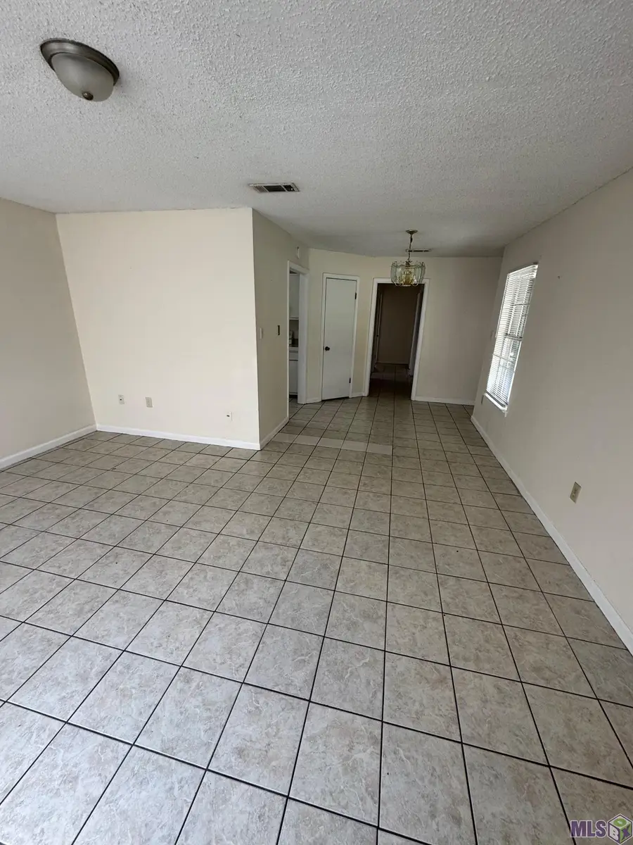 984 W Mckinley St, Baton Rouge, LA 70802 - #3