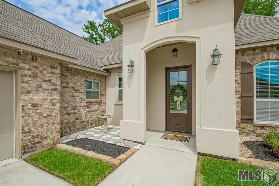 39237 Majestic Wood Ave, Gonzales, LA 70737 - #3