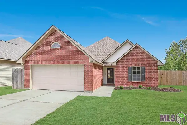 11465 Rossow Ct, Denham Springs, LA 70726