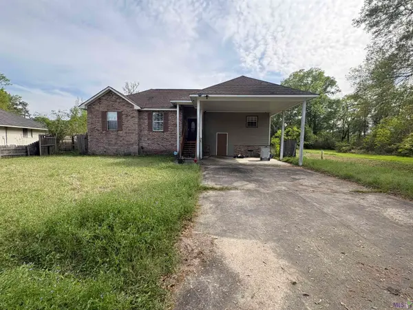4410 Greenwood Ln, Baker, LA 70714