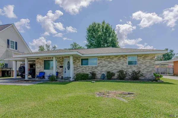 470 Spruce St, Norco, LA 70079