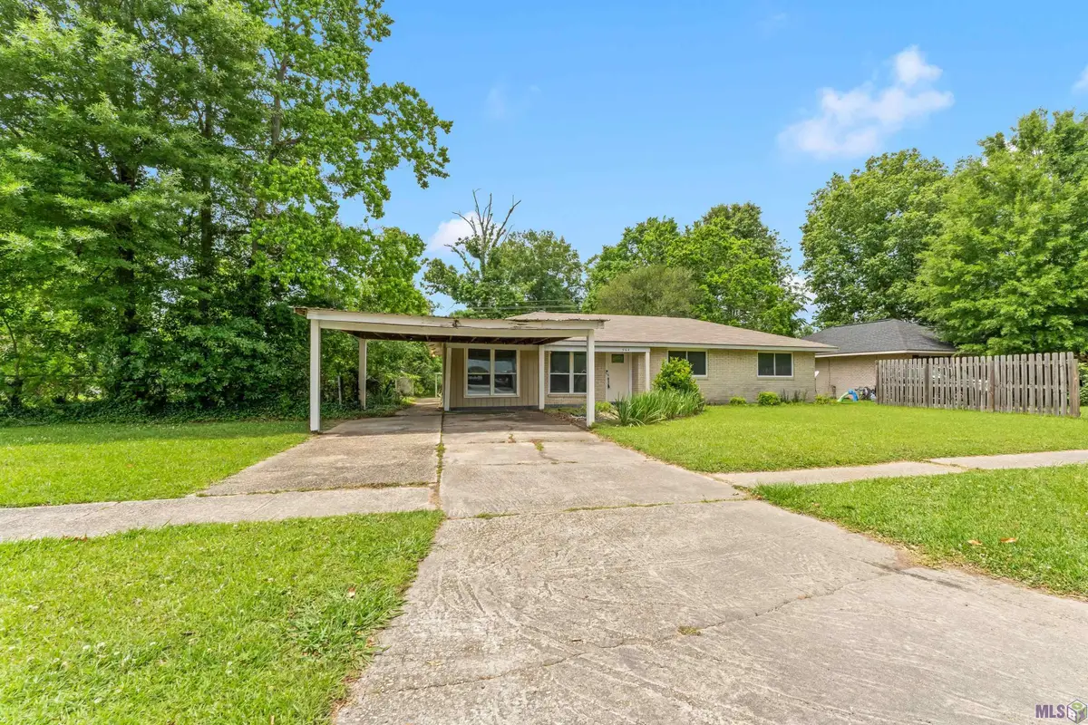 564 E Bolivar Dr, Baton Rouge, LA 70819 - #1