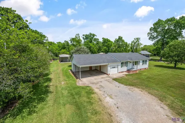 13177 Bayou Fordoche Rd, Morganza, LA 70759