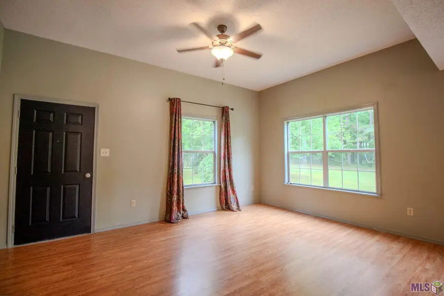 11197 N Wakefield Dr, Saint Francisville, LA 70775 - #3